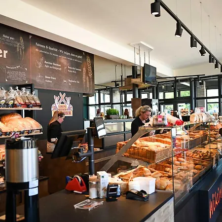 Sleep Space 21 - Green Tiny Spot Schillig